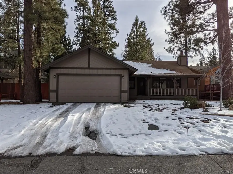 542 E Barker Boulevard, Big Bear City, CA 92314 - Image #2