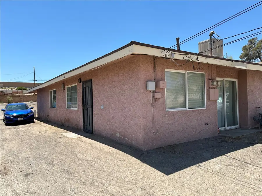 255 W Grace Street, Barstow, CA 92311 - Image #3