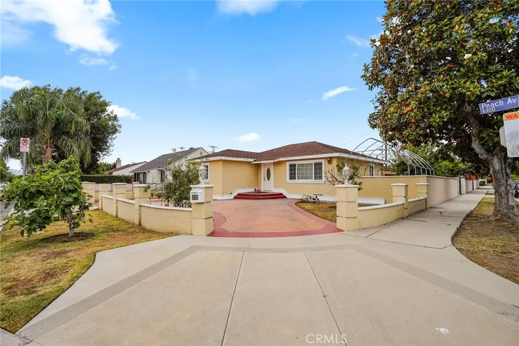 6355 Peach Avenue, Van Nuys, CA 91411 - Image #1