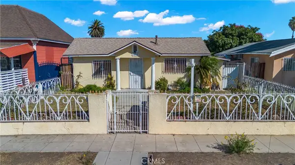 8810 Menlo Avenue, Los Angeles, CA 90044