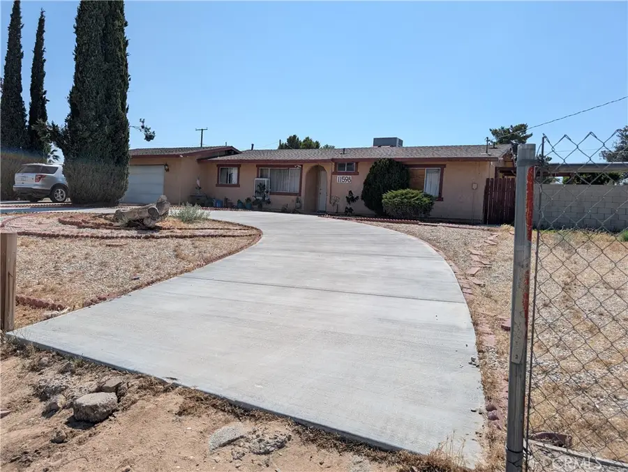 11598 Peach Avenue, Hesperia, CA 92345 - #3