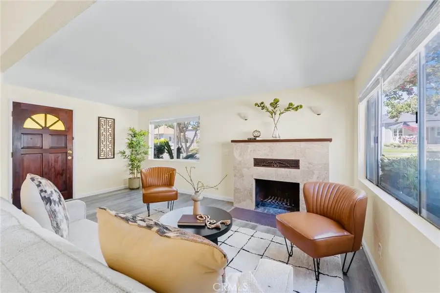 216 W Third St Street, San Dimas, CA 91773 - Image #3