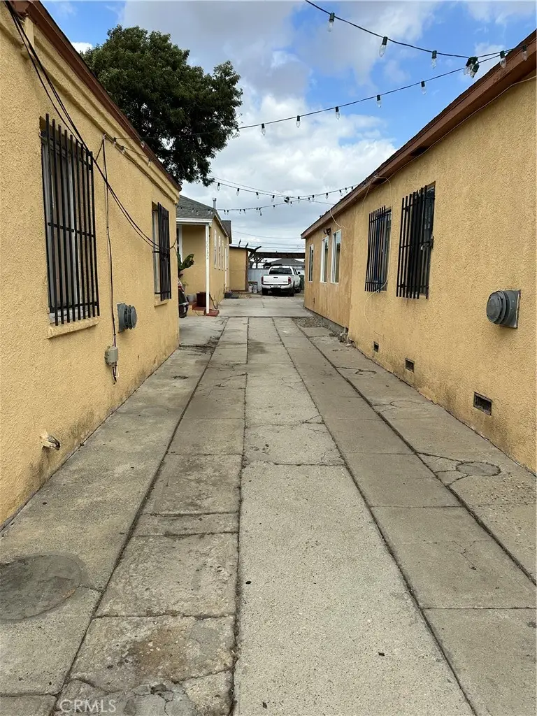 11100 S Normandie, Los Angeles, CA 90044 - Image #2