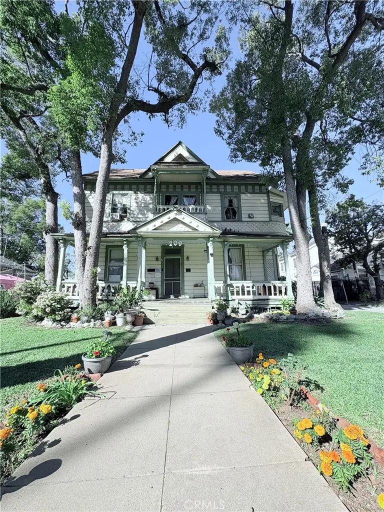 209 Carlton, Pasadena, CA 91103 - #1