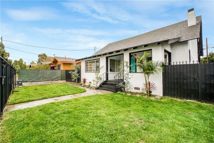 710 W 49th Place, Los Angeles, CA 90037 - #2