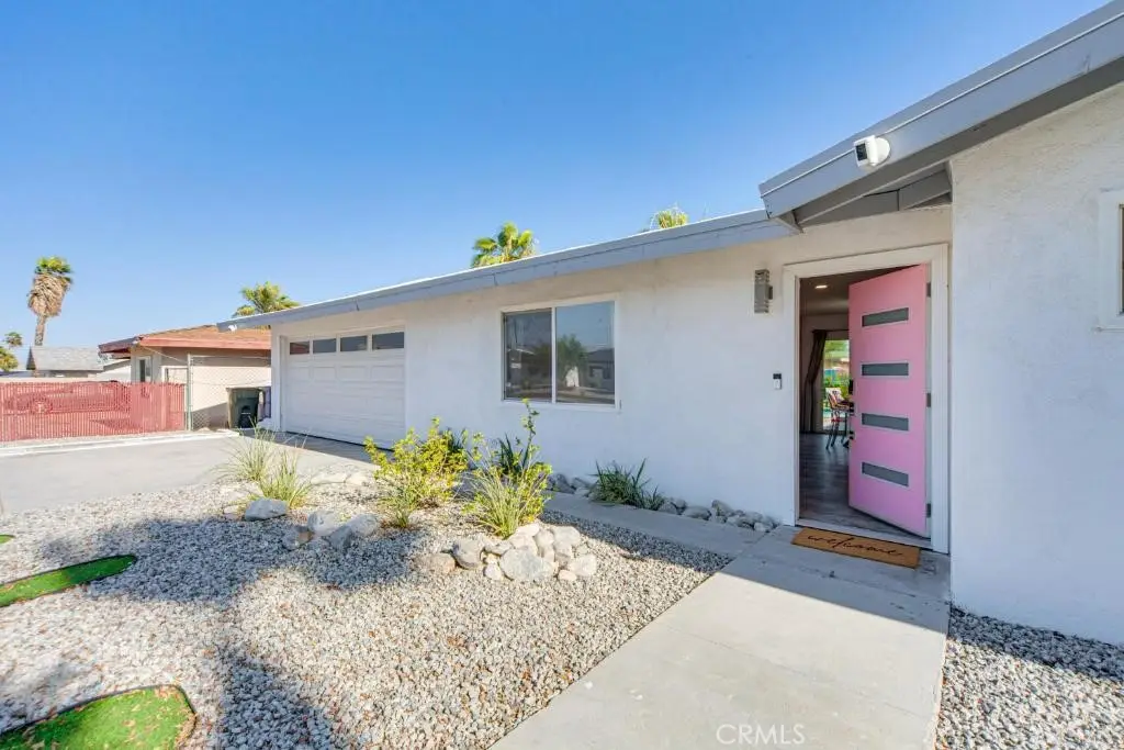 431 W Avenida Cerca, Palm Springs, CA 92262 - #1