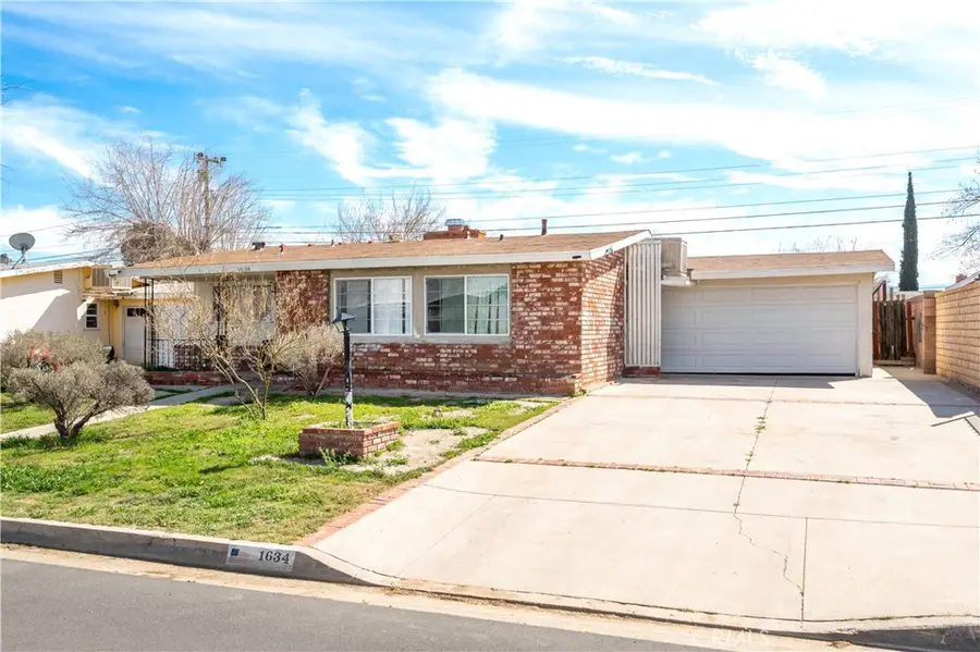 1634 Sweetbrier, Palmdale, CA 93550 - #2