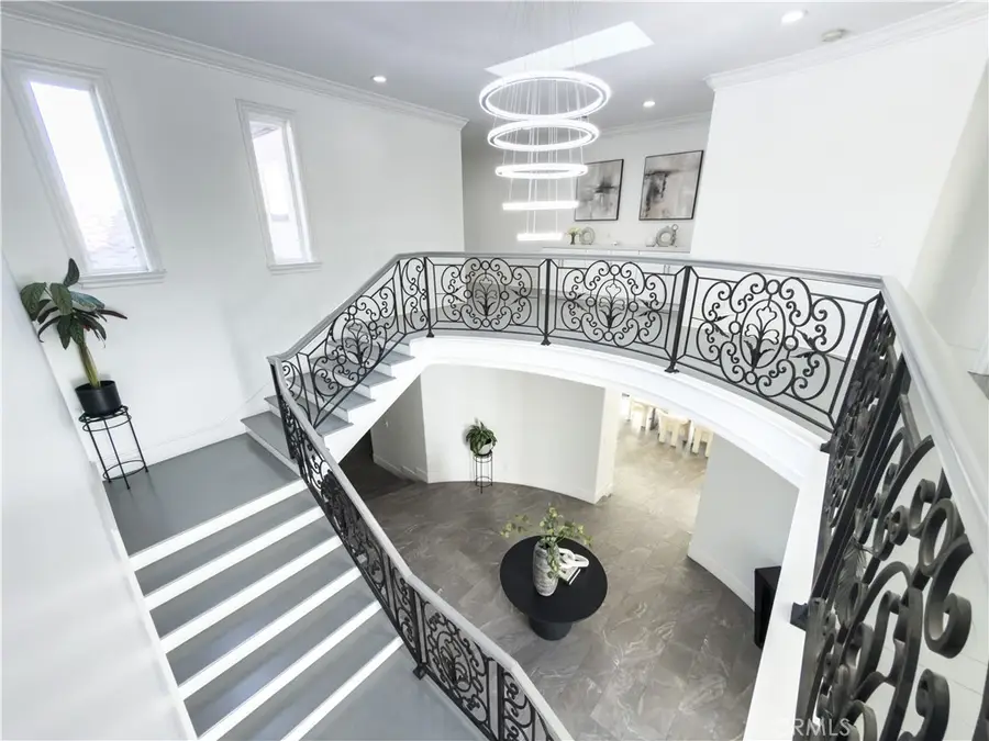 9069 Gallatin, Downey, CA 90240 - Image #2