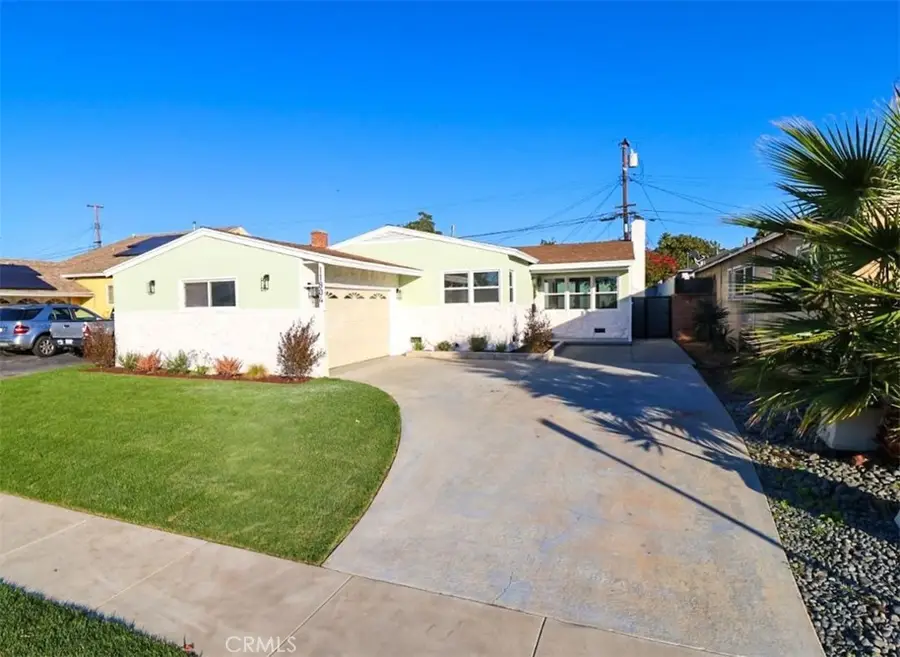 11804 Atkinson, Hawthorne, CA 90250 - Image #3