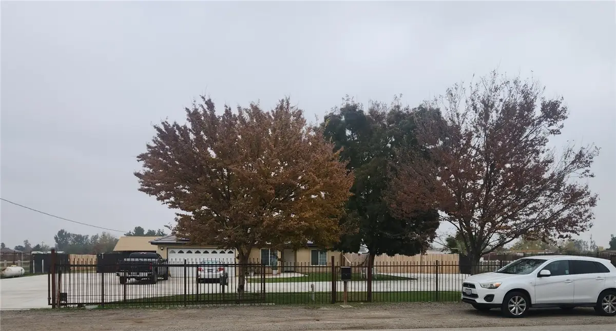 5348 Gatson, Bakersfield, CA 93314 - #1