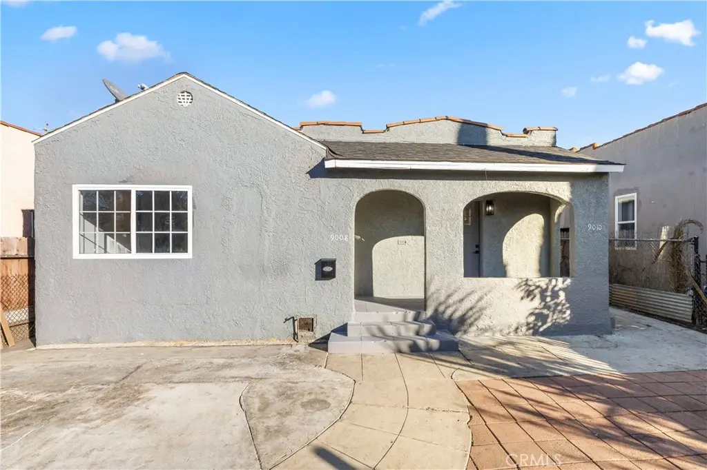 9008 Baring Cross, Los Angeles, CA 90044 - Image #1