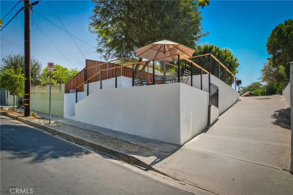 6150 Strickland Avenue, Los Angeles, CA 90042 - Image #1