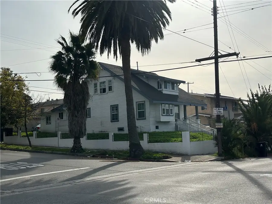 152 N Benton, Los Angeles, CA 90026 - Image #3