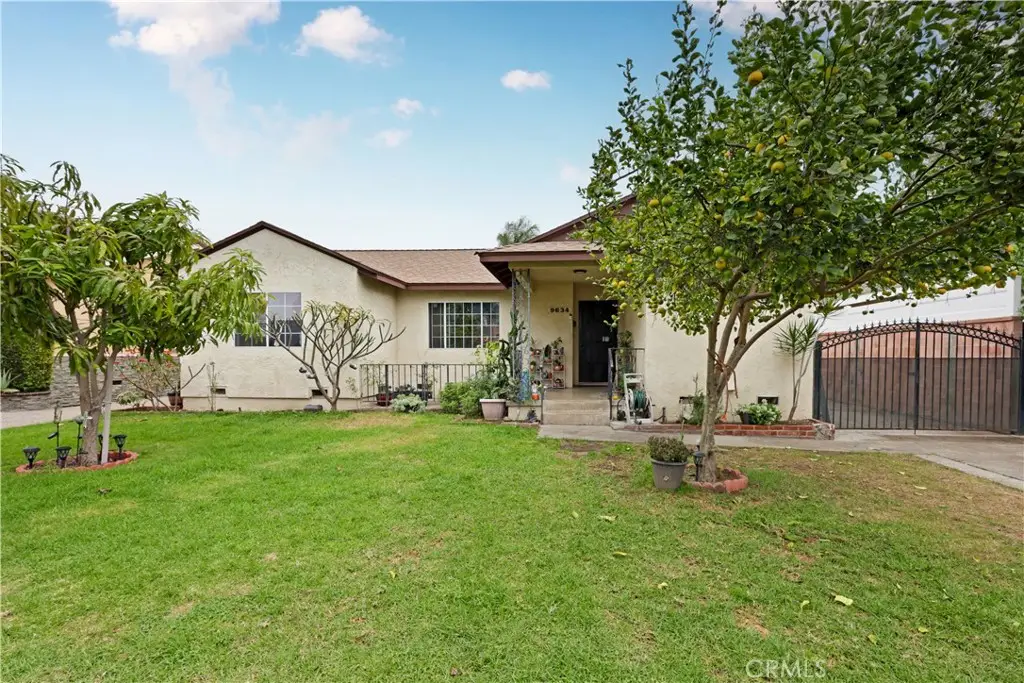 9634 Julius, Downey, CA 90240 - Image #1