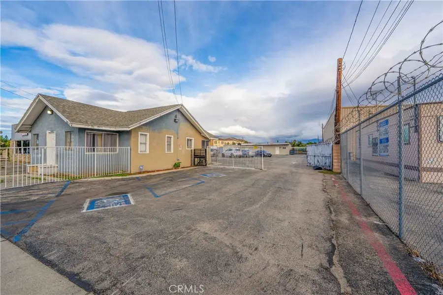 17606 Arrow, Fontana, CA 92335 - Image #2