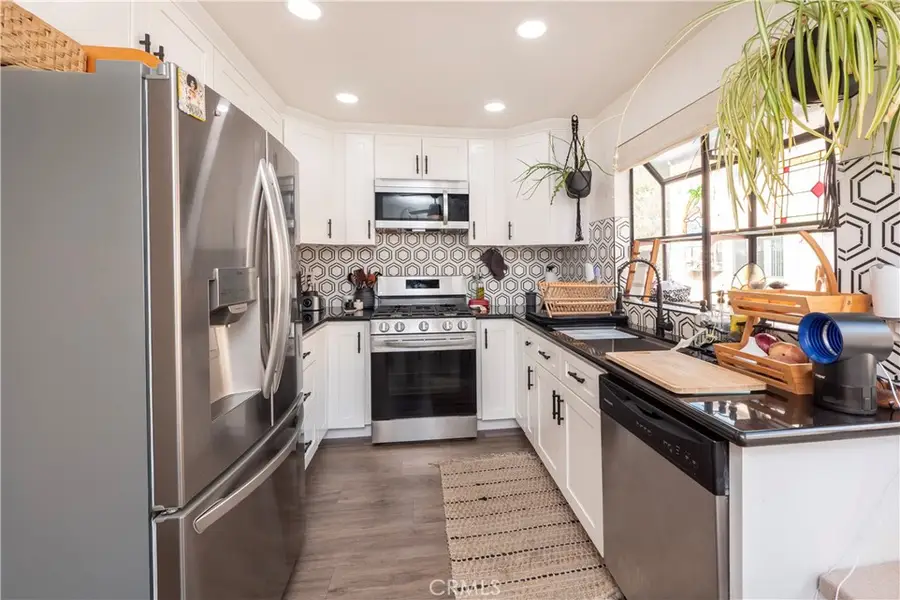 15045 Nordhoff, North Hills, CA 91343 - Image #3