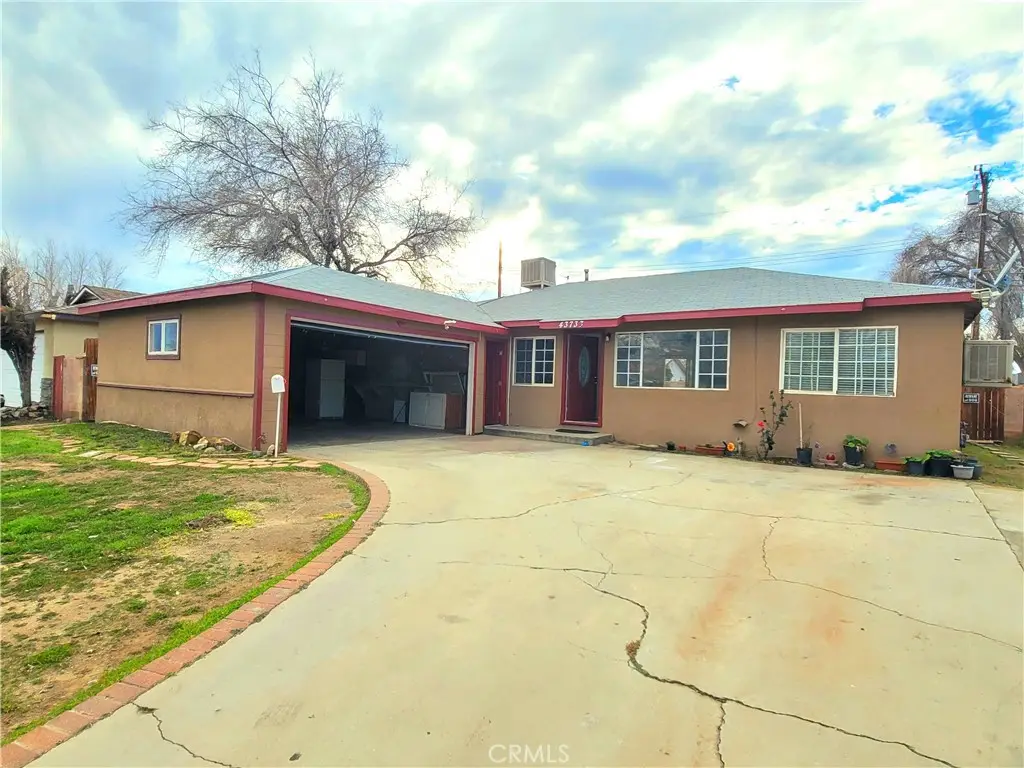 43733 Adler Ave, Lancaster, CA 93534 - Image #1