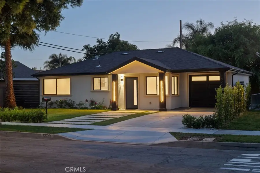 13741 Carfax, Bellflower, CA 90706 - #3