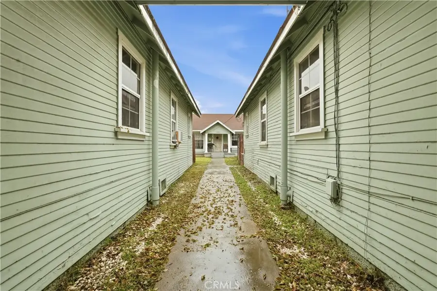 1341 N Fries, Wilmington, CA 90744 - #2