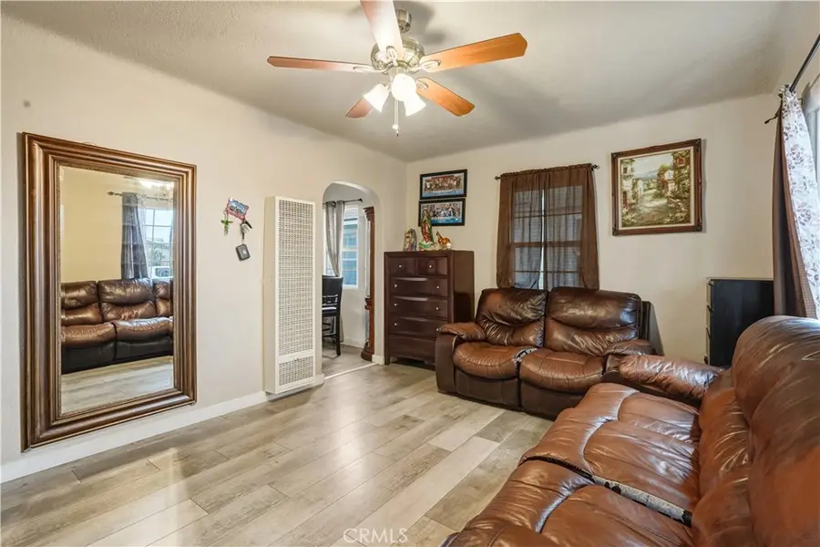 1341 N Fries, Wilmington, CA 90744 - #3