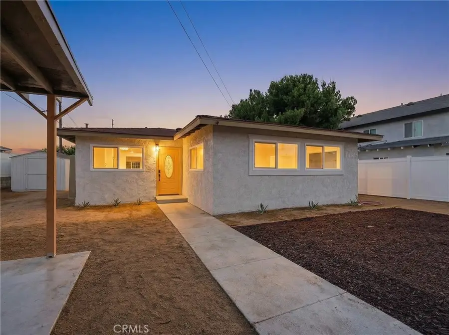 536 E 220th, Carson, CA 90745 - #3