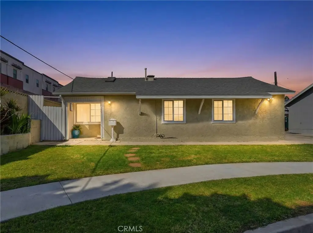 1425 Seagrove, Wilmington, CA 90744 - #1