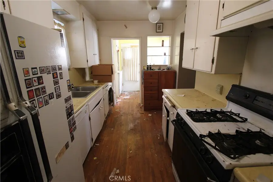 3360 Halderman, Los Angeles, CA 90066 - #3