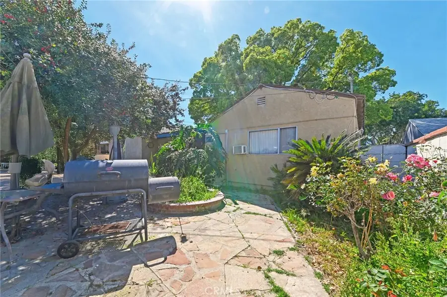 13944 Brightwell Ave, Paramount, CA 90723 - #2