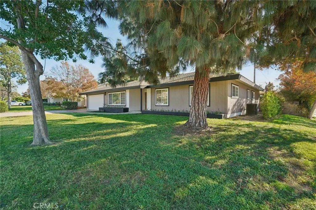 1098 Syracuse, Claremont, CA 91711 - #1