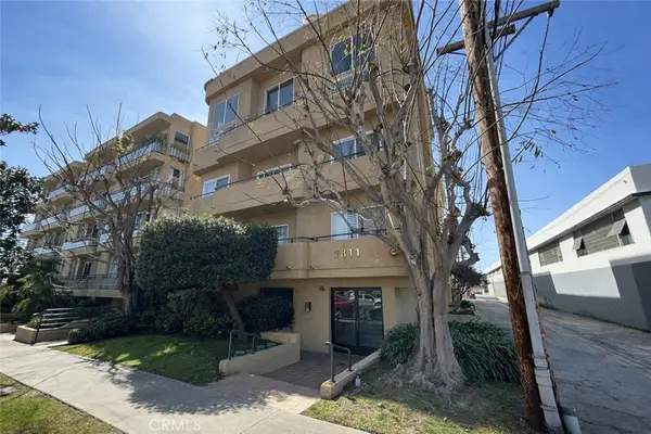 1811 Manning #302, Los Angeles, CA 90025