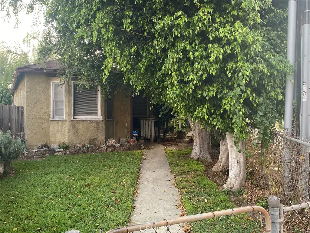 2211 Amherst, Los Angeles, CA 90064 - #1