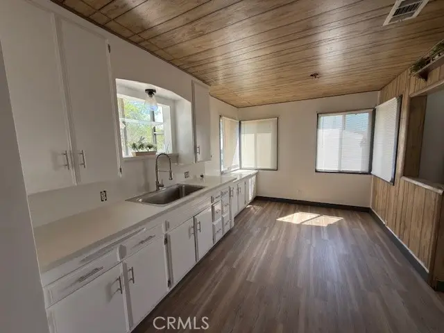 9067 Cedar, Bellflower, CA 90706 - #3