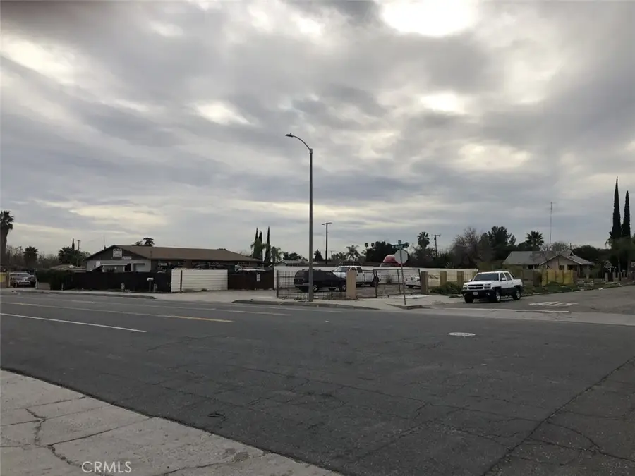 1098 N Mount Vernon, San Bernardino, CA 92411 - #2
