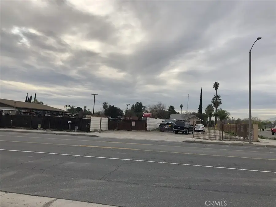 1098 N Mount Vernon, San Bernardino, CA 92411 - #3