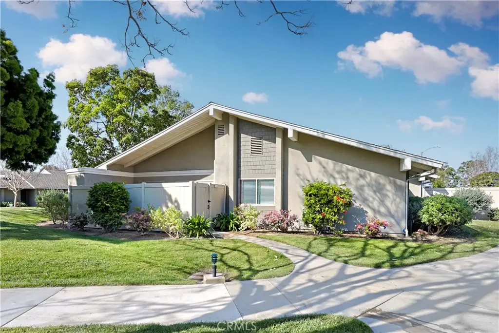 8933 Amador Circle #1316e, Huntington Beach, CA 92646 - #1