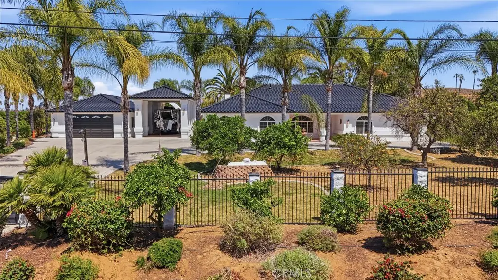 2189 Myers, Riverside, CA 92503 - #1