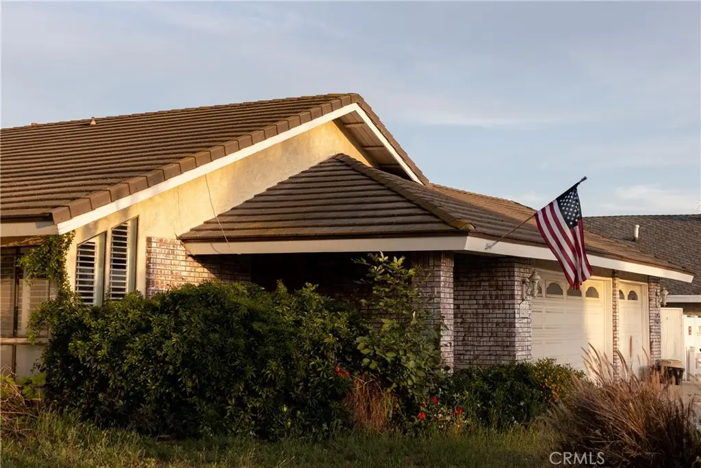 1231 S Almond, Ontario, CA 91762 - #1