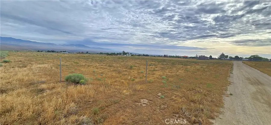 26100 W Avenue C-13, Fairmont, CA 93536 - #2