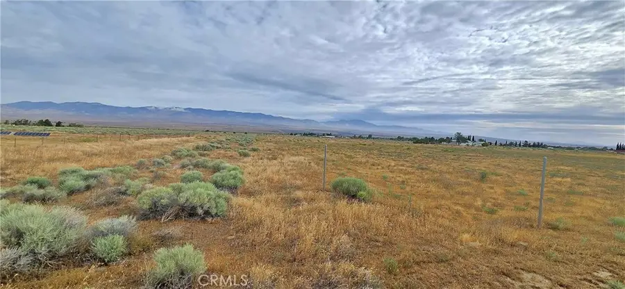 26100 W Avenue C-13, Fairmont, CA 93536 - #3