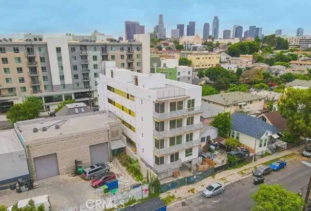 320 N Mountain View, Los Angeles, CA 90026 - #3