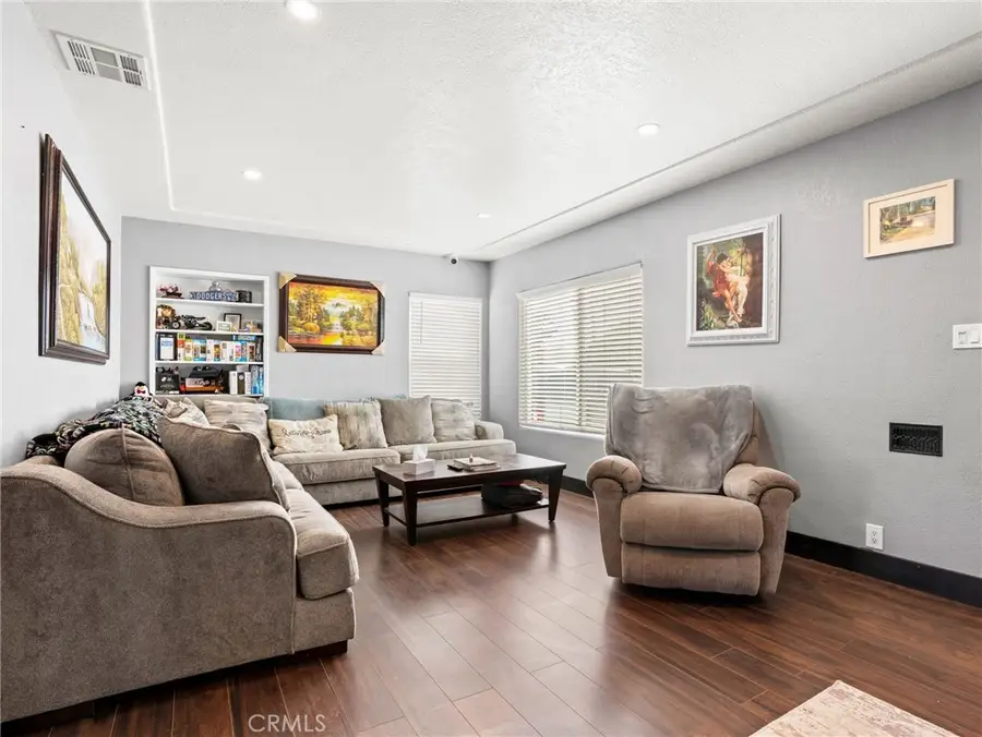 1926 Windsor, Pomona, CA 91767 - #2