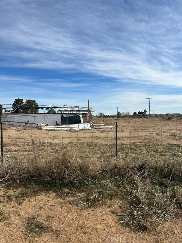 265 E Balboa, Mojave, CA 93501