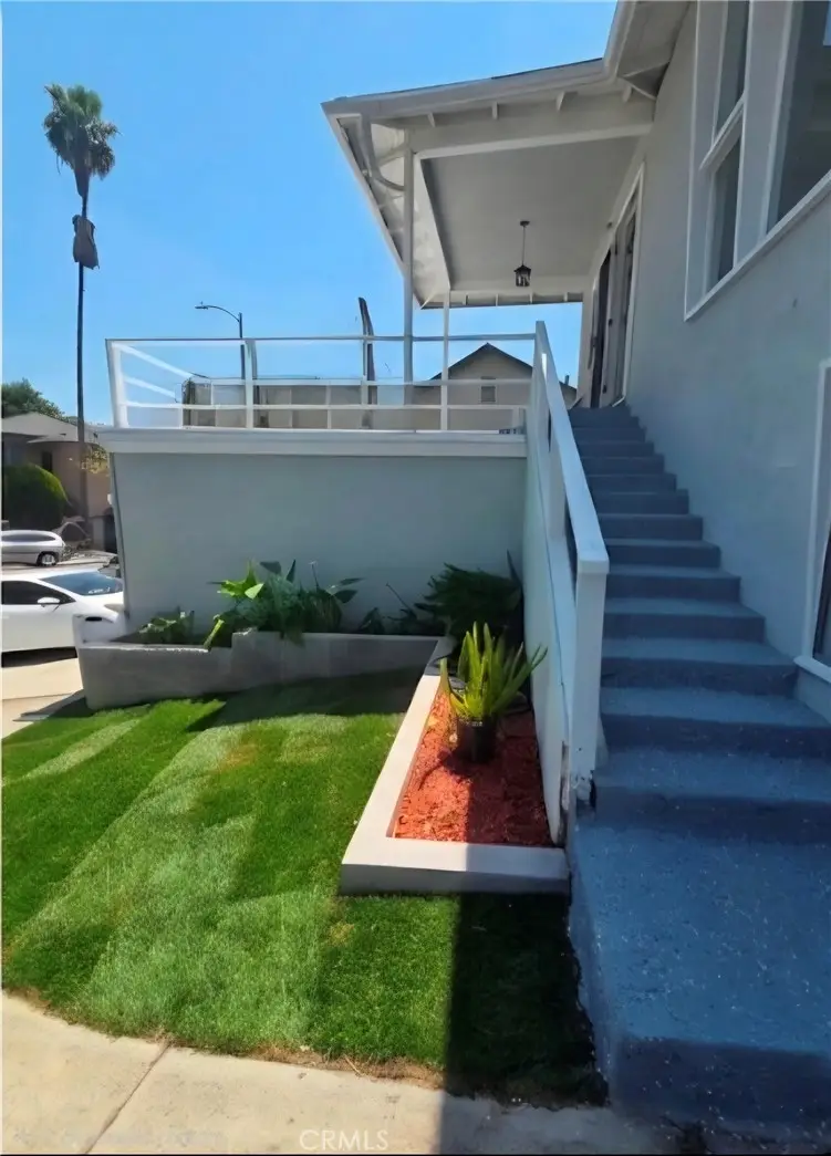 1957 Barnett, Los Angeles, CA 90032 - #2