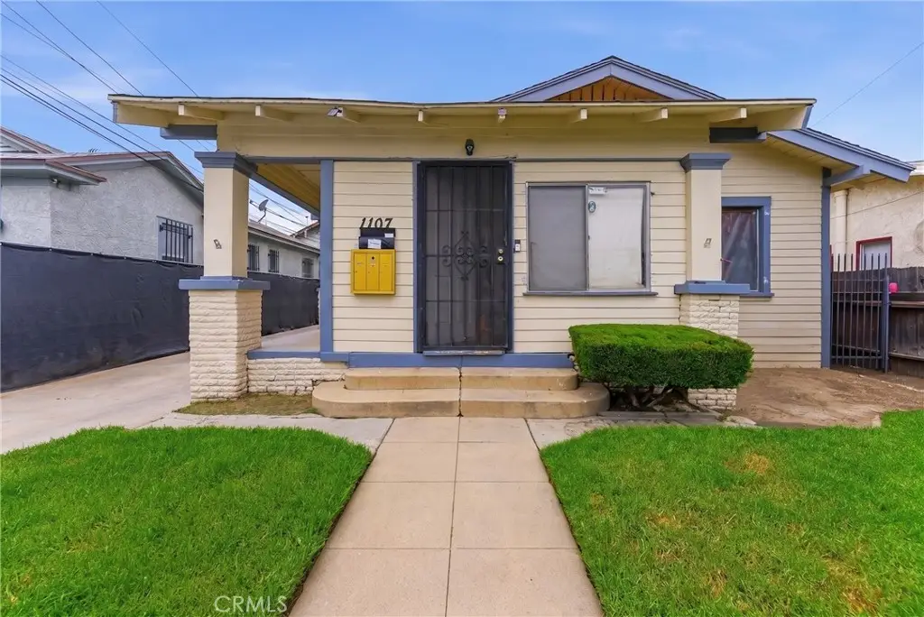 1107 Mahanna, Long Beach, CA 90813 - #1
