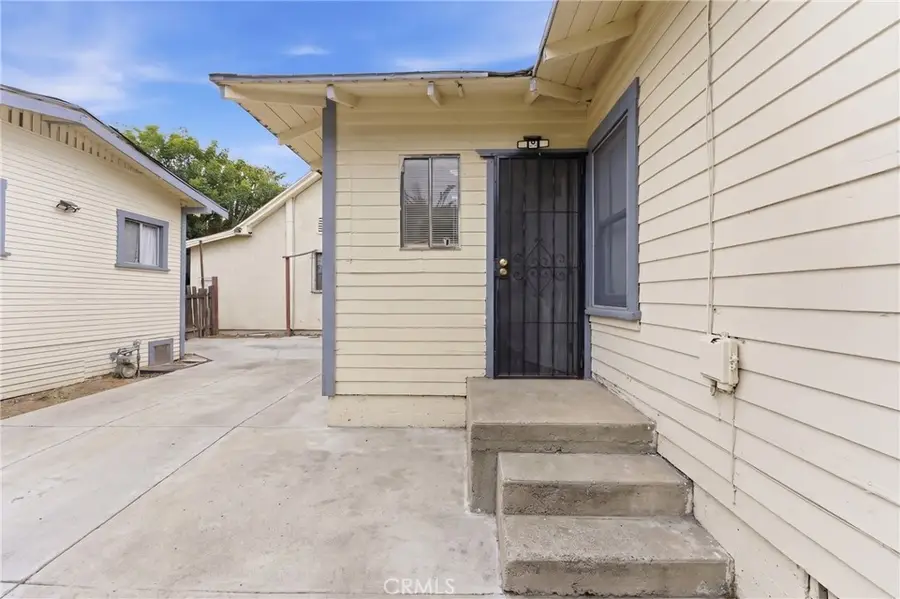 1107 Mahanna, Long Beach, CA 90813 - #3