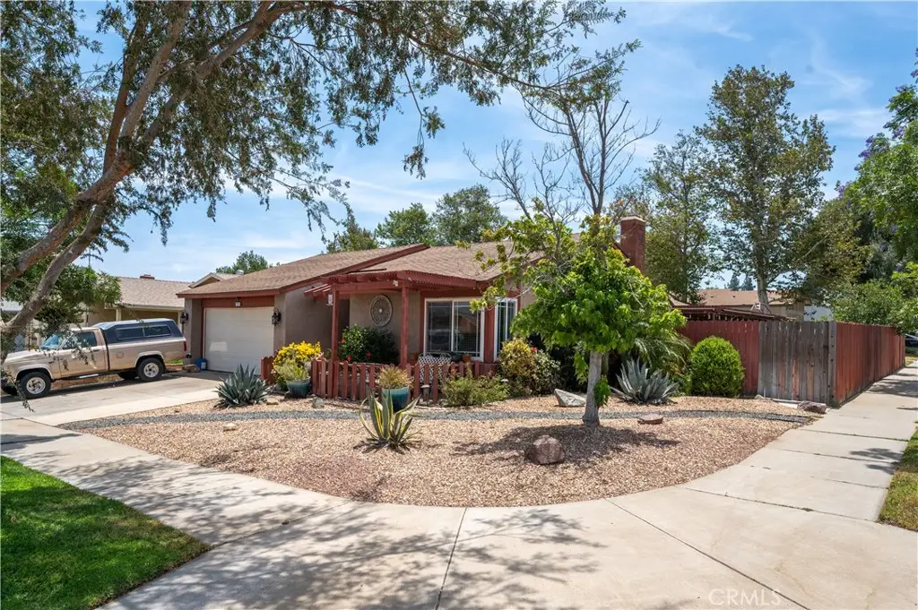 7112 Idyllwild, Riverside, CA 92503 - #1