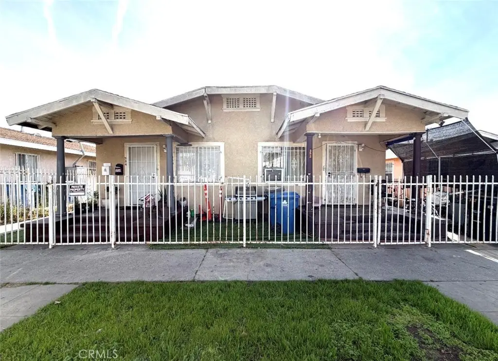 352 E 84th Place, Los Angeles, CA 90003 - #1