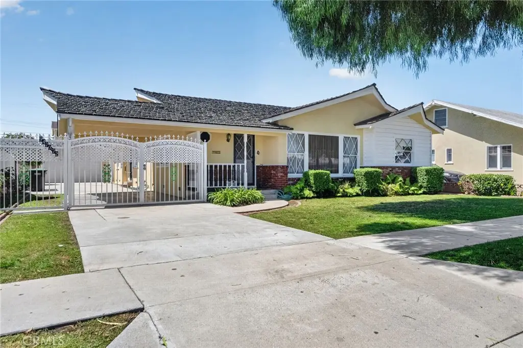 9470 9472 Foster, Bellflower, CA 90706 - #1