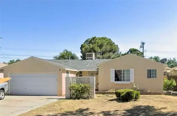 1406 W Kettering, Lancaster, CA 93534