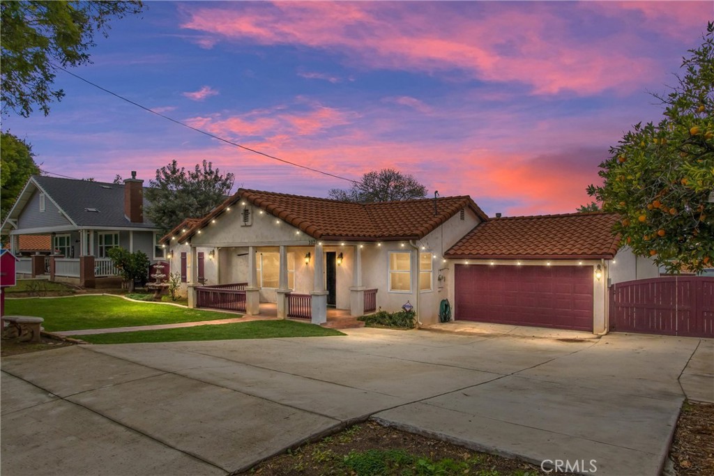 1026 Walnut Avenue, Redlands, CA 92373 - BHGRE